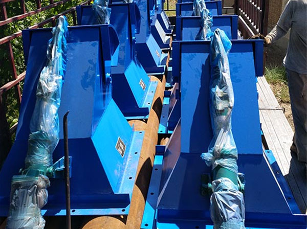 늄ӻ��T�o�ϙC(j��)